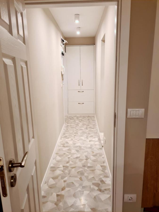 Brand New Luxury Flat In The City Center Varna Exterior photo