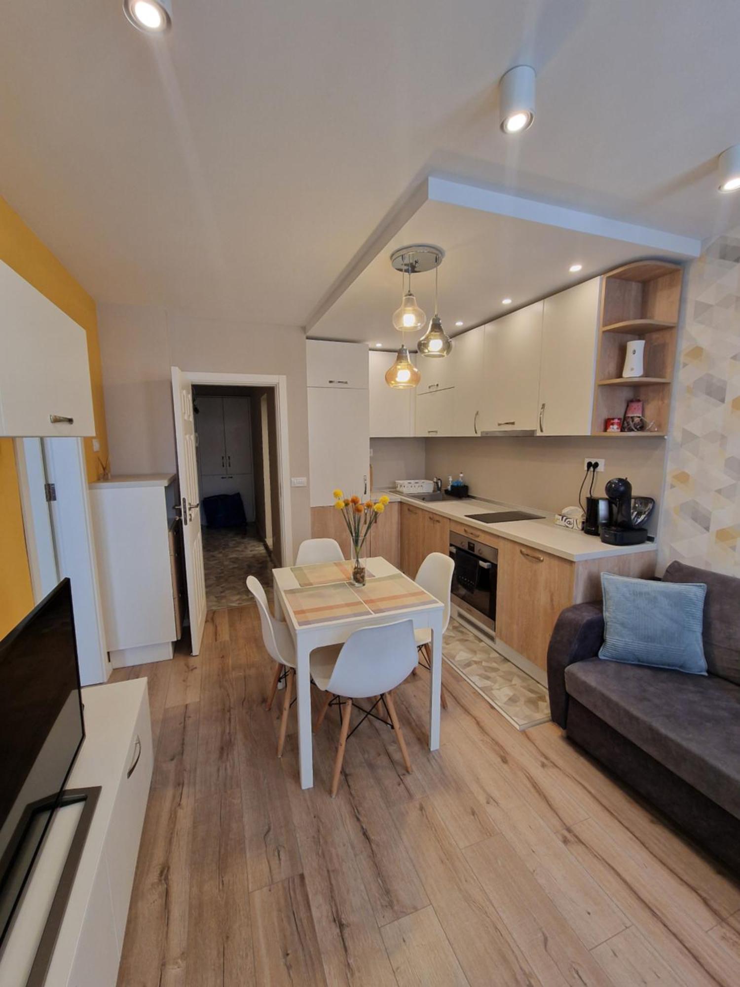 Brand New Luxury Flat In The City Center Varna Exterior photo